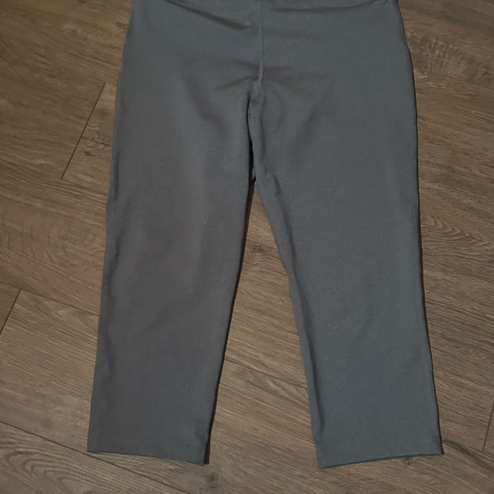 Blue Athletic capri Leggings with Wide Waistband